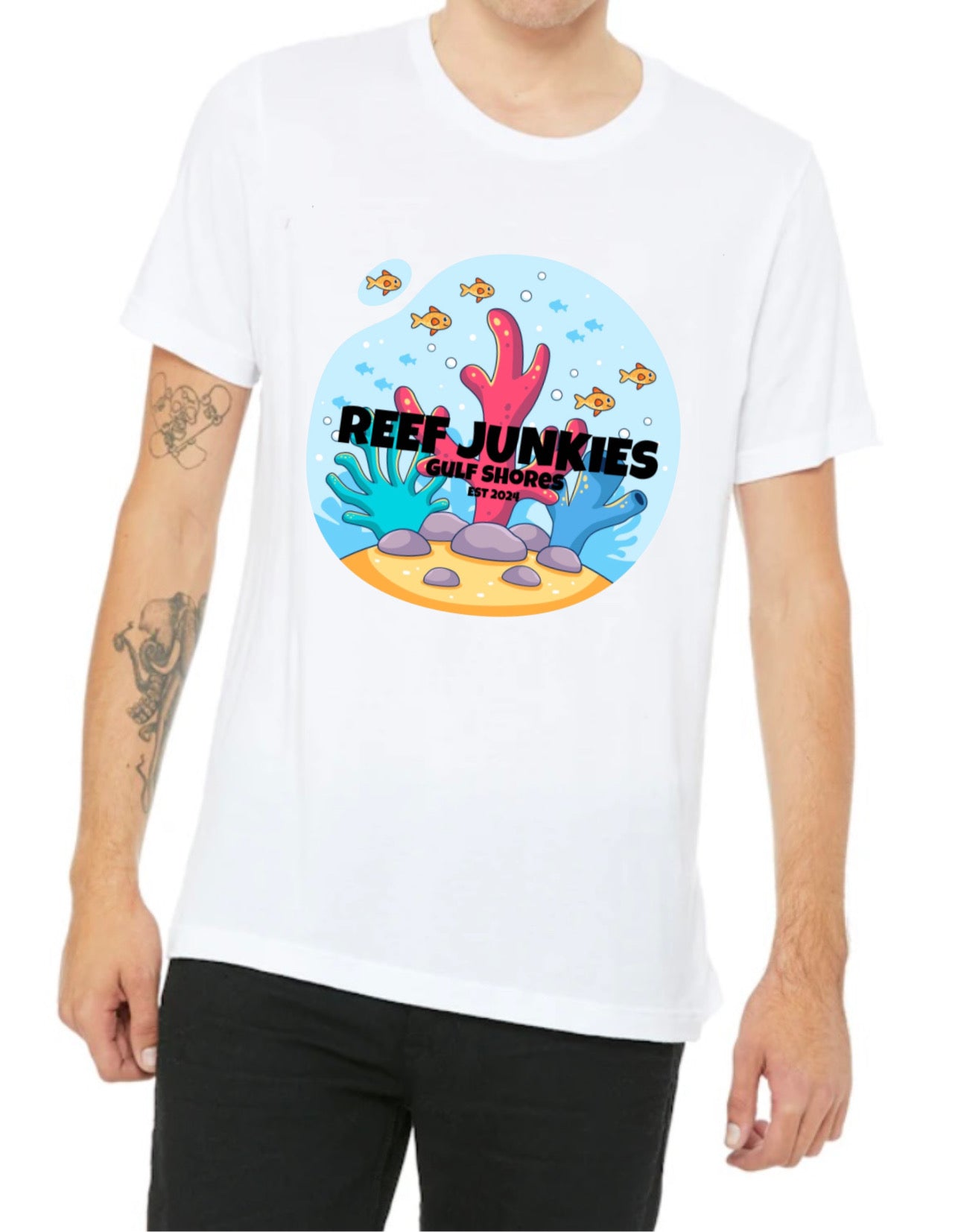 UNISEX REEF JUNKIES GRAPHIC TEE