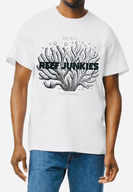 UNISEX REEF JUNKIES GRAPHIC TEE